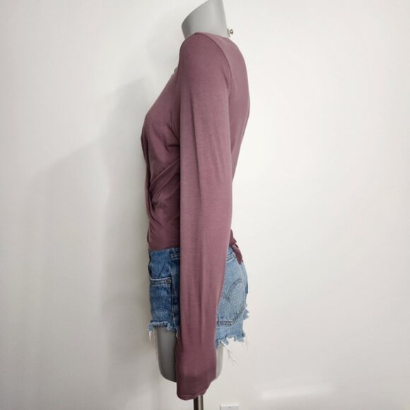 Lululemon Time to Restore Purple Long Sleeve Size M - Picture 10 of 13